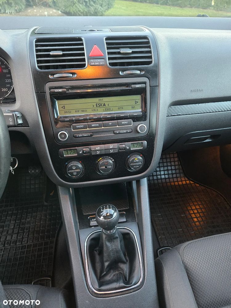 Volkswagen Golf 1.6 Edition - 32