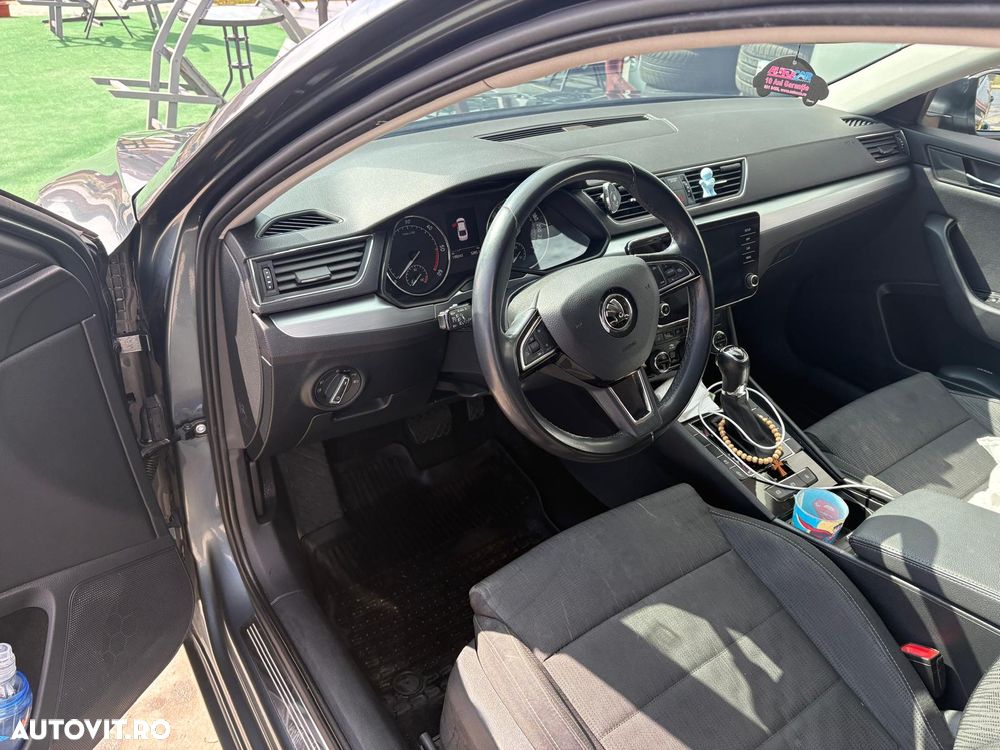 Skoda Superb 2.0 TDI DSG Ambition - 6