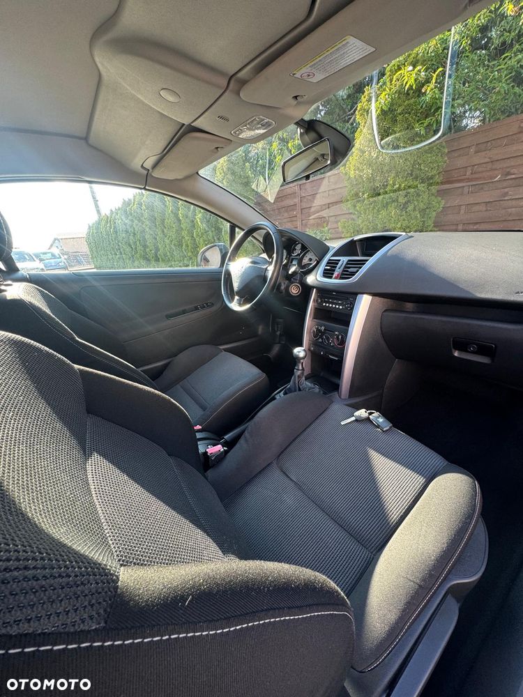 Peugeot 207 CC 120 VTi Access - 16
