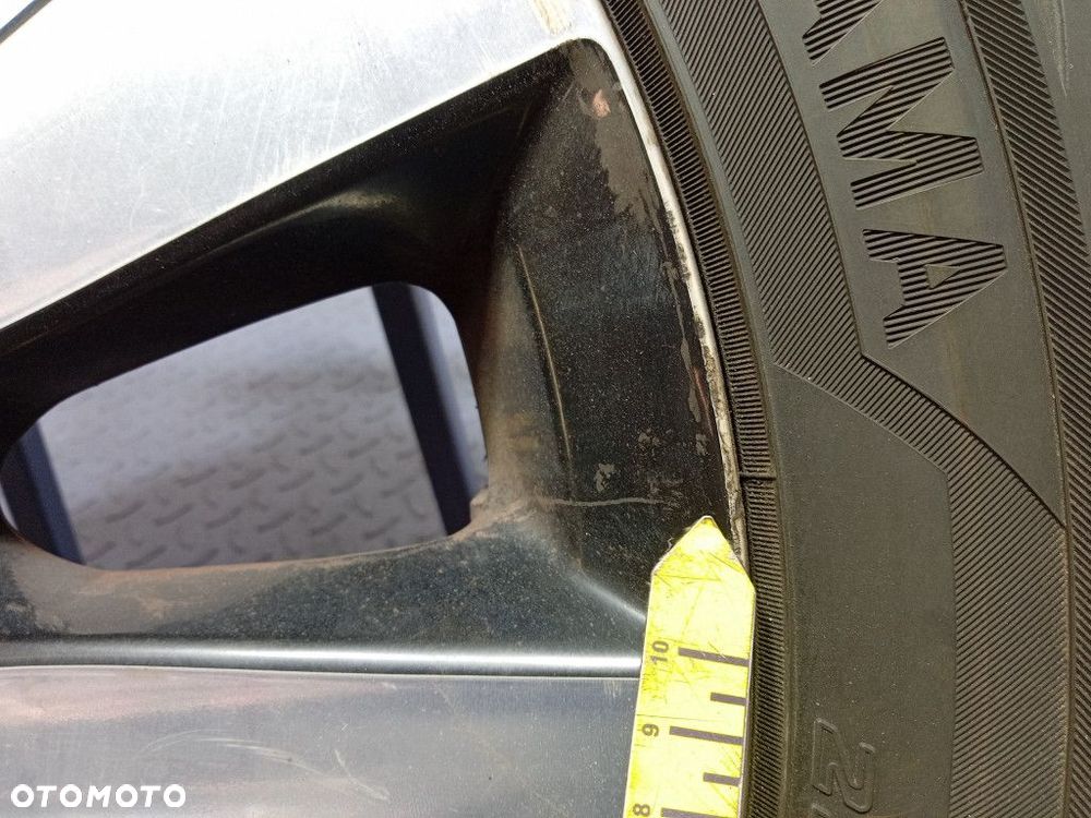 ONDA CIVIC IX FELGA ALUMINIOWA Z OPONĄ HL4899 5X114,3 7JX17 ET50 - 14