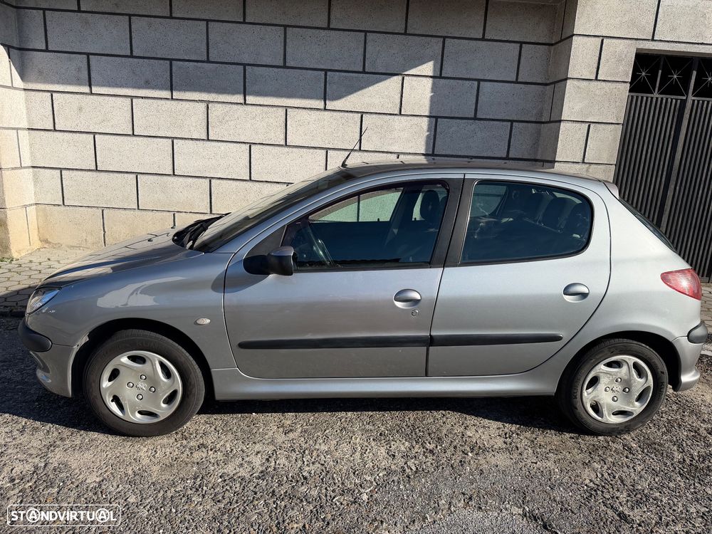Peugeot 206 1.1 Look - 2