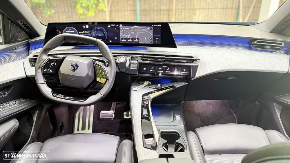 Peugeot E-3008 73 kWh GT - 17