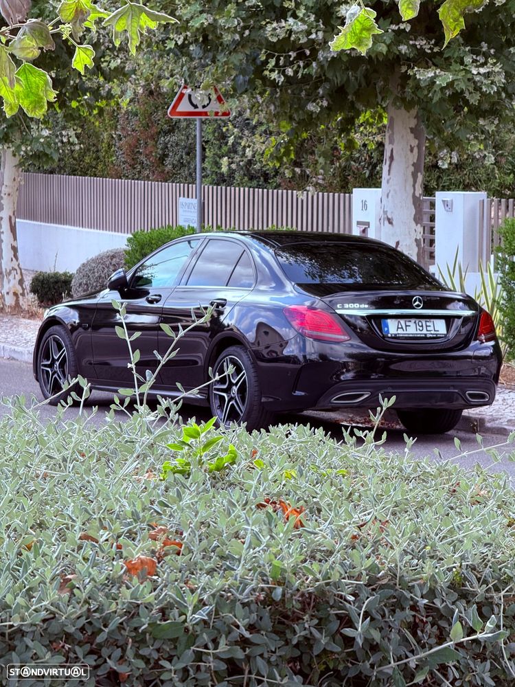 Mercedes-Benz C 300 de T 9G-TRONIC AMG Line - 33