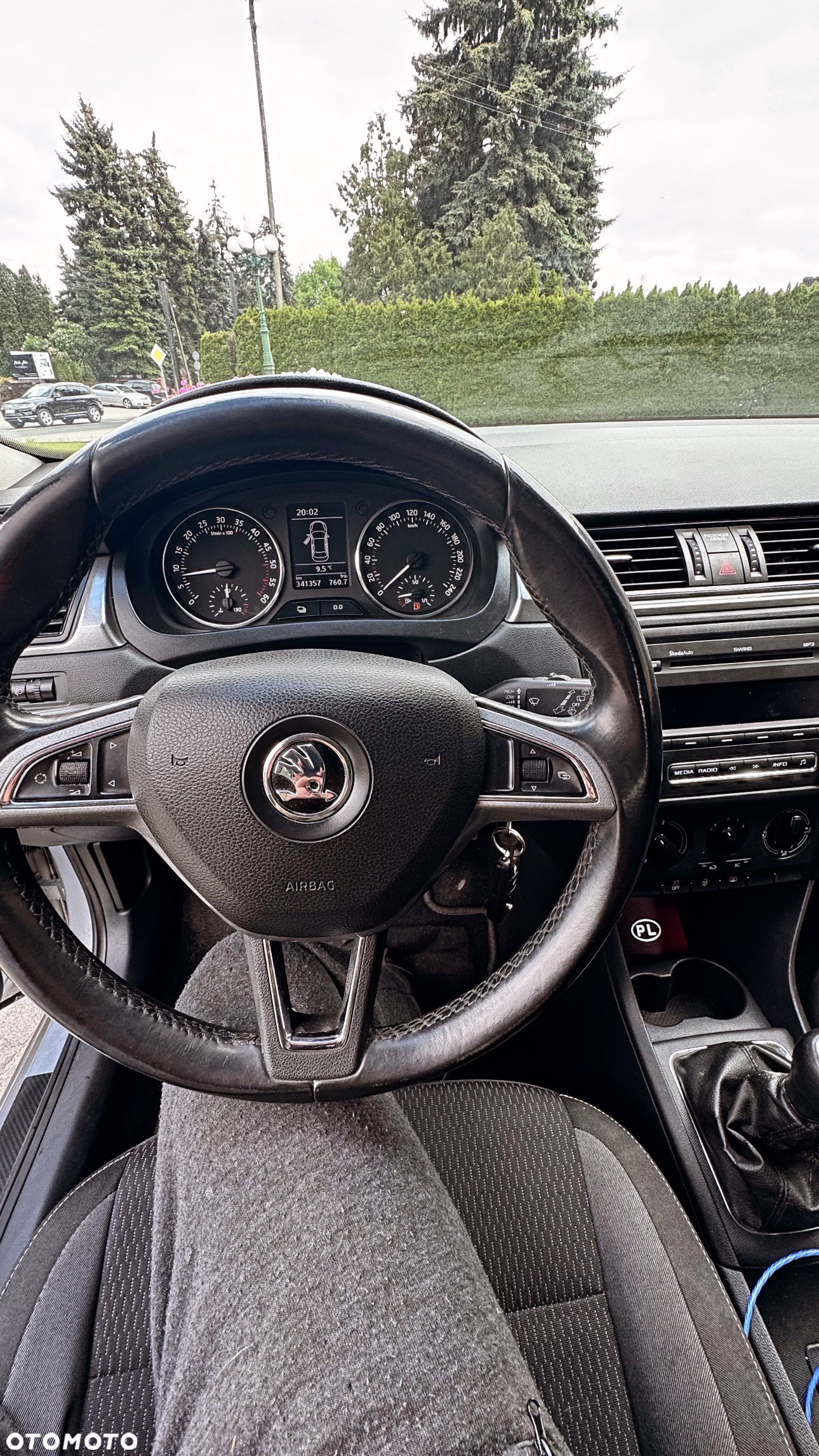 Skoda RAPID 1.6 TDI DPF Ambition Max - 9