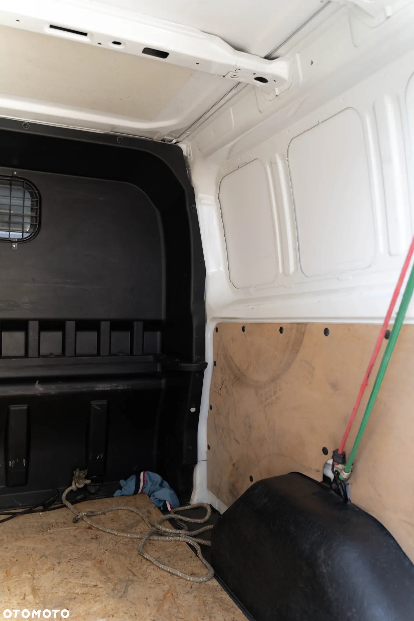 Ford Transit Custom 290 L2H1 Ambiente - 40
