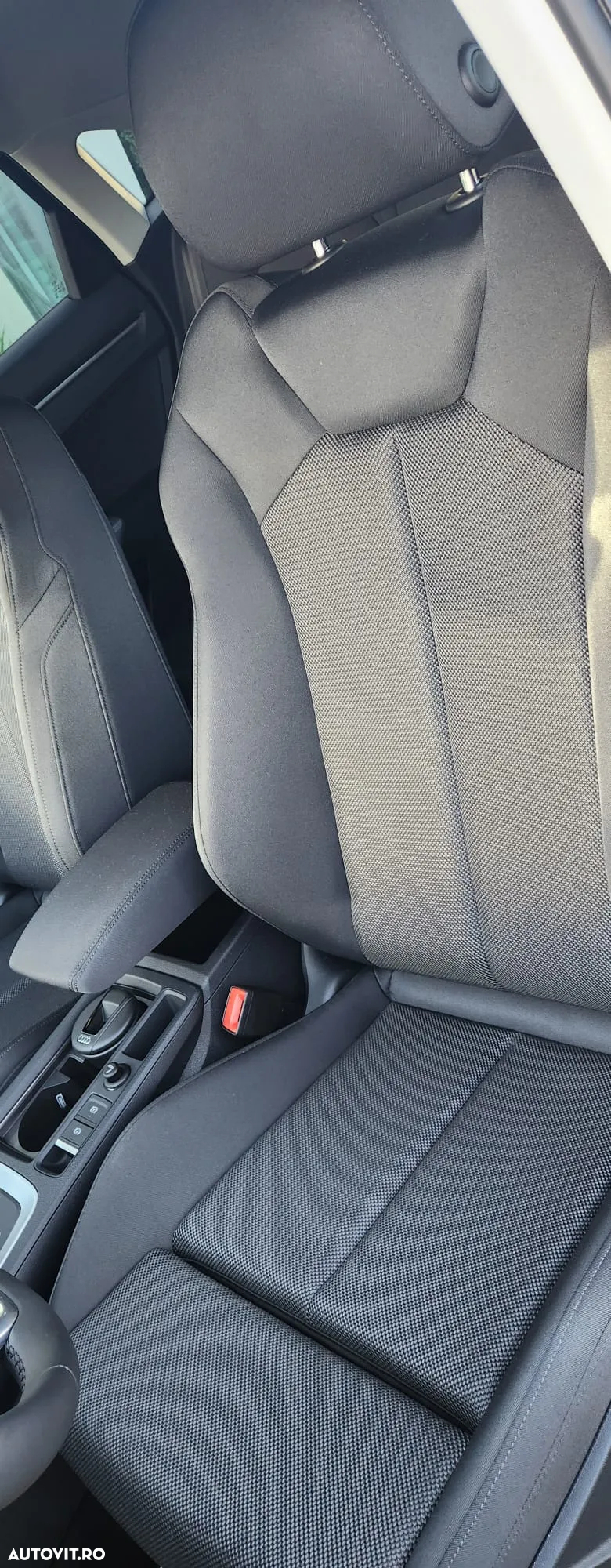 Audi Q3 2.0 35 TDI S tronic Basic - 13