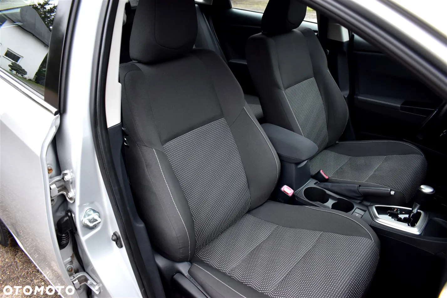 Toyota Auris 1.6 Sprint MS - 21