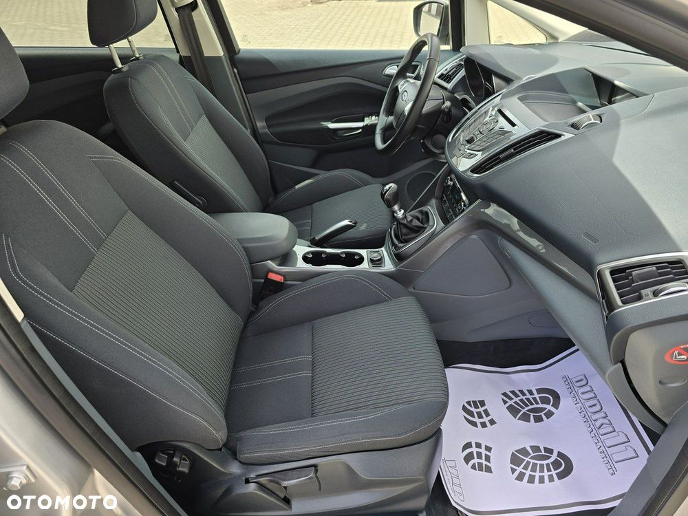 Ford C-MAX - 22