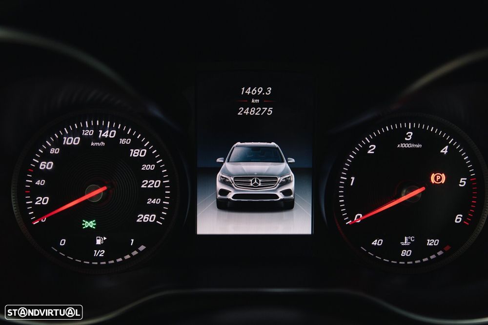 Mercedes-Benz GLC 220 d 4Matic 9G-TRONIC - 9