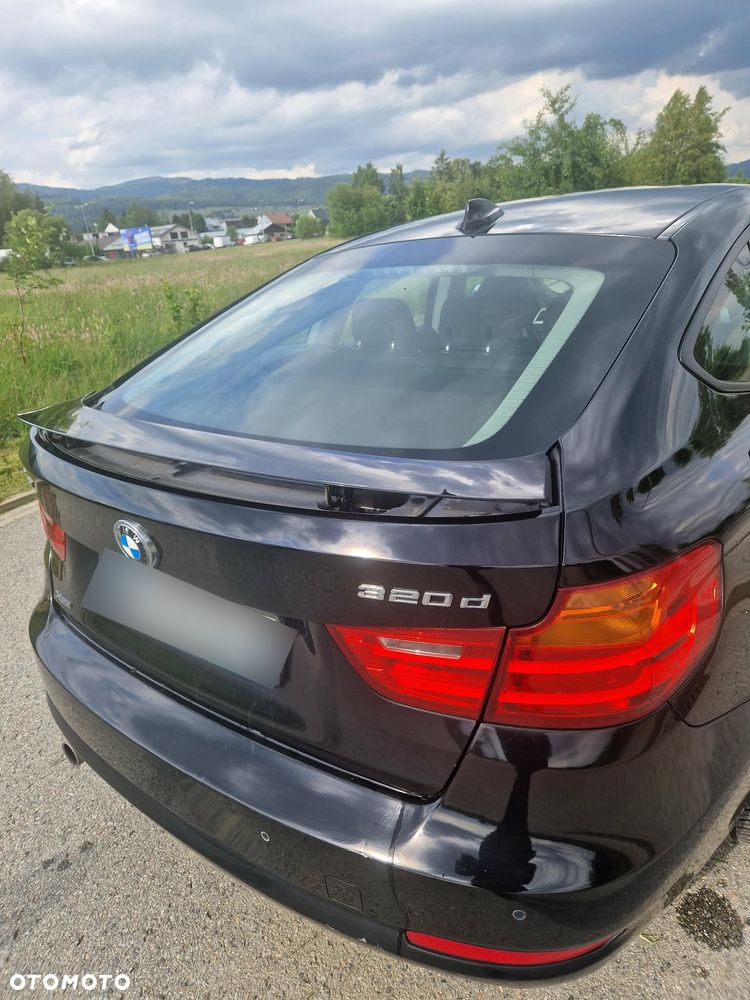 BMW Seria 3 320d xDrive - 6