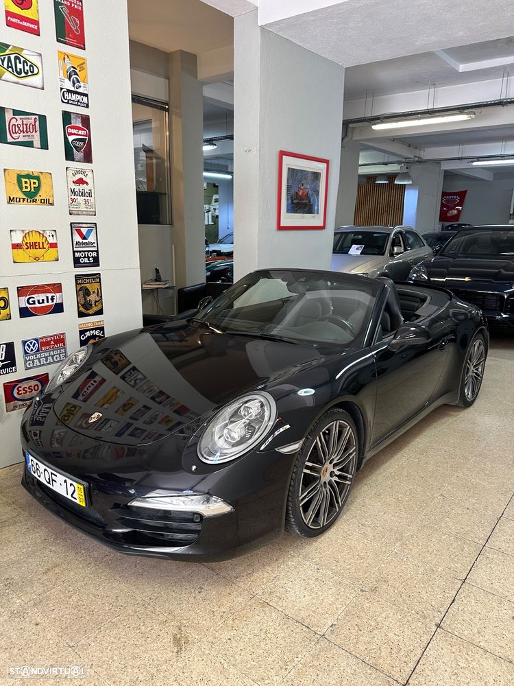 Porsche 911 Série F - 2