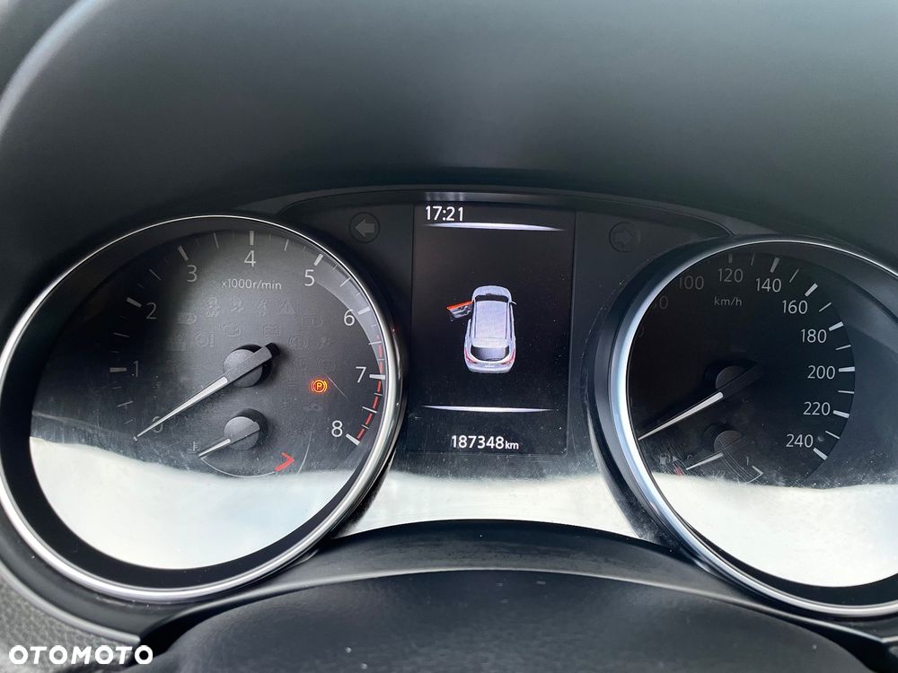 Nissan Qashqai 1.6 DIG-T N-Tec - 17