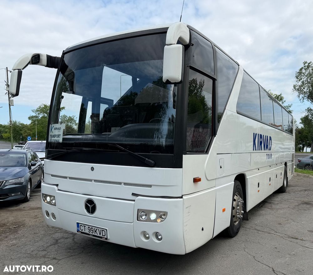 Mercedes-Benz TOURISMO - 2