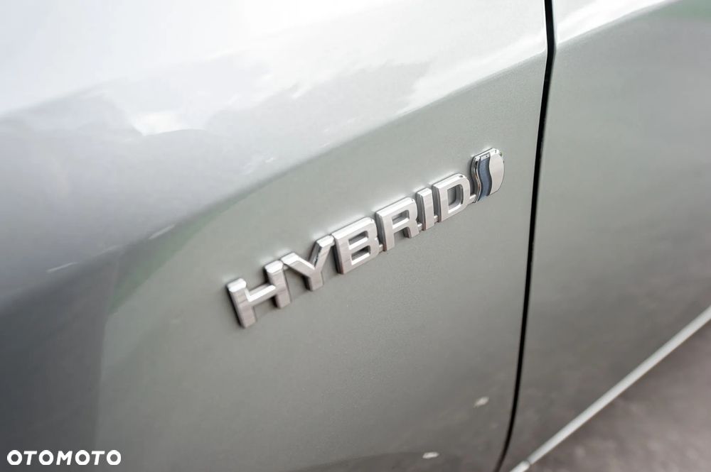 Toyota Auris Hybrid 135 Premium - 33
