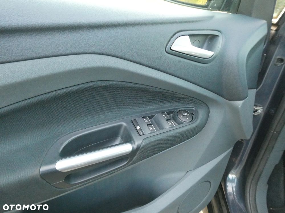 Ford C-MAX 1.6 EcoBoost Titanium - 11