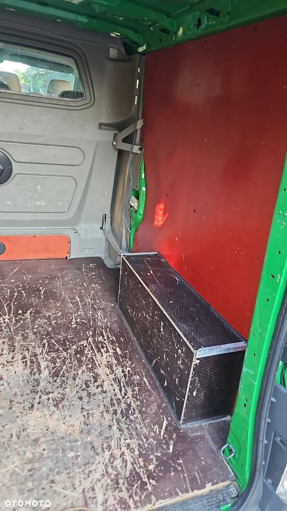 Renault Trafic 2.0 dCi 115 Combi L2H1 - 10