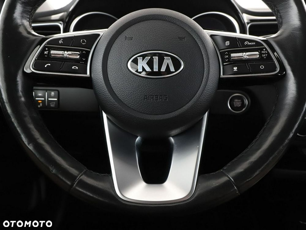 Kia Ceed 1.6 CRDi DCT Spirit - 22
