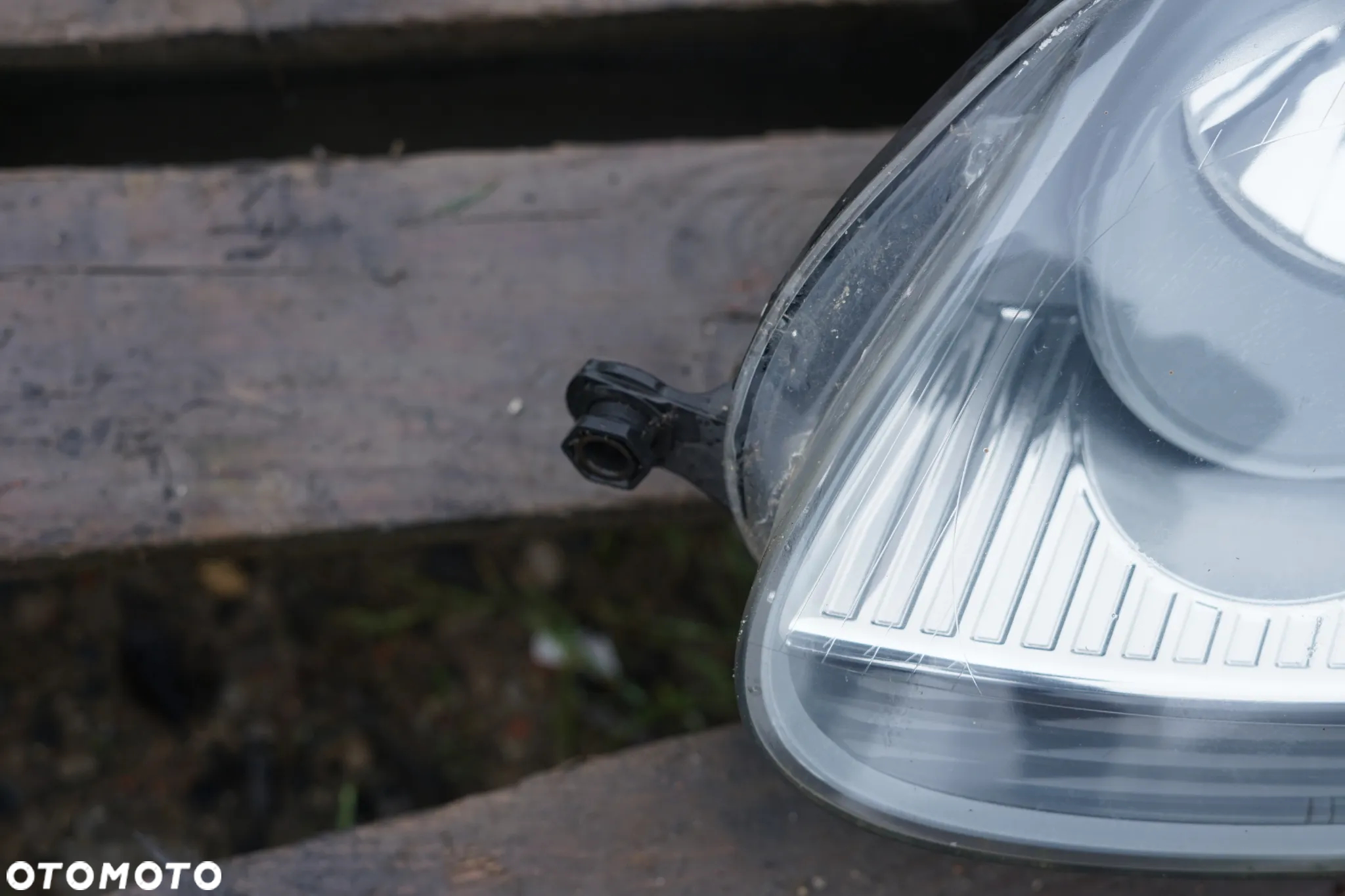 Lampa przód przednia lewa VW Golf V Anglik - 2