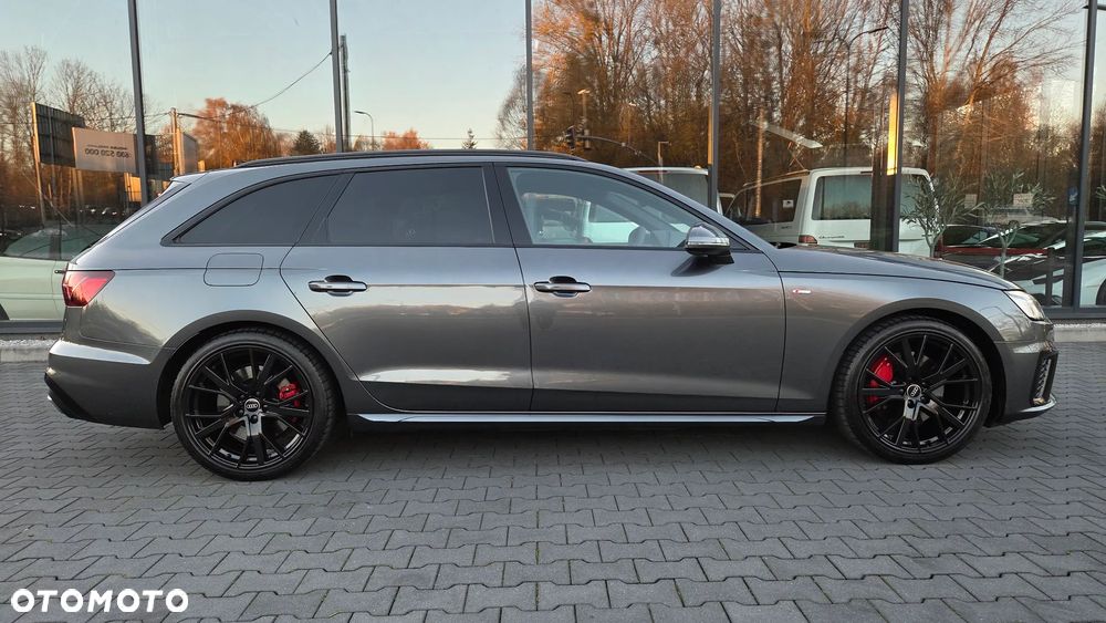 Audi A4 Avant 45 TFSI quattro S tronic - 37