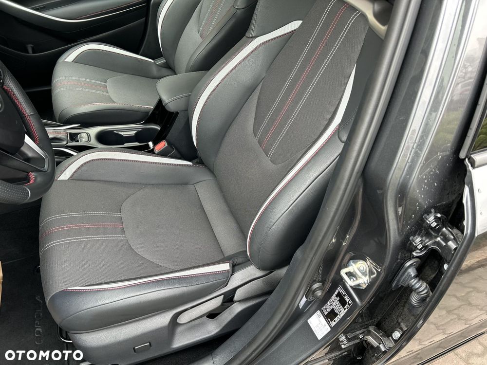 Toyota Corolla 1.8 Hybrid GR Sport Dynamic - 14