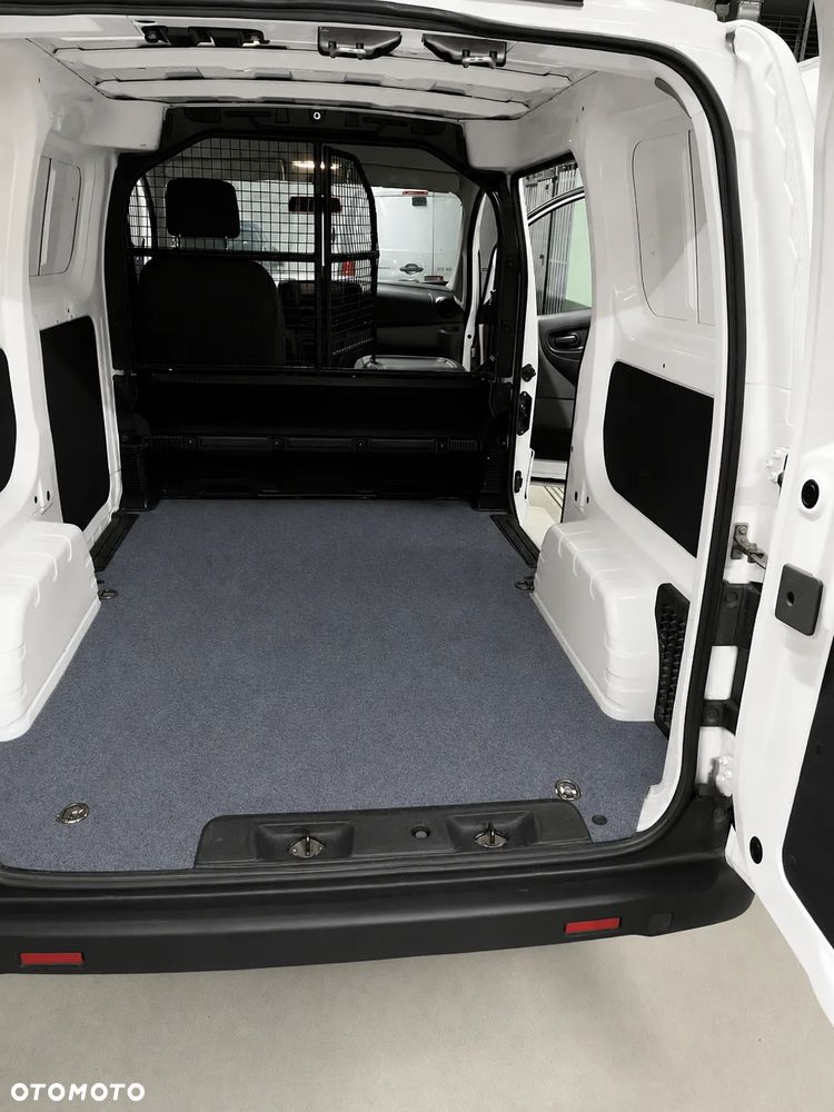 Nissan NV200 - 7