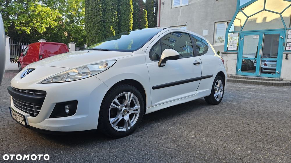 Peugeot 207 - 2