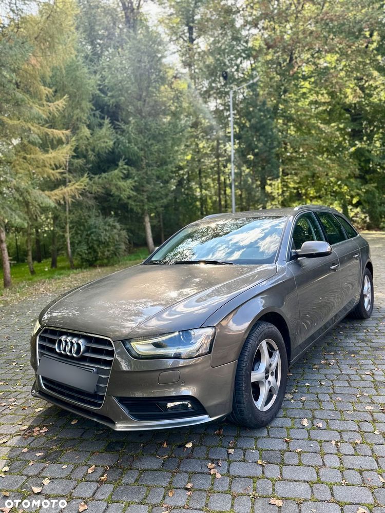 Audi A4 Avant - 1