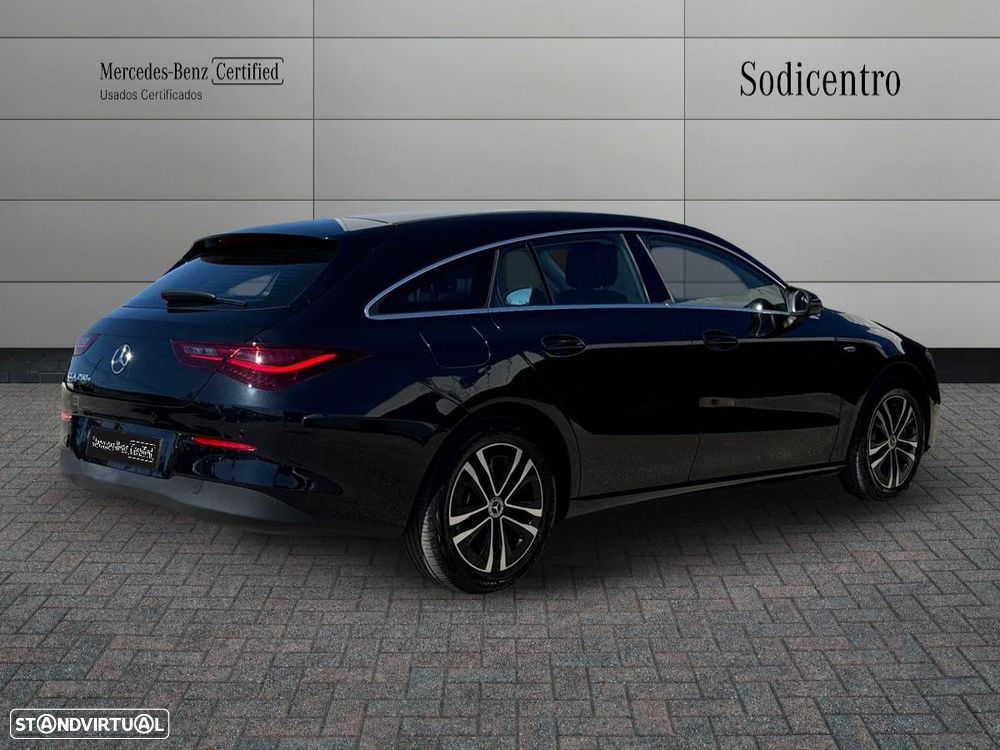 Mercedes-Benz CLA 250 - 4