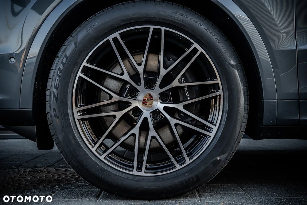 Porsche Cayenne E-Hybrid PHEV - 12