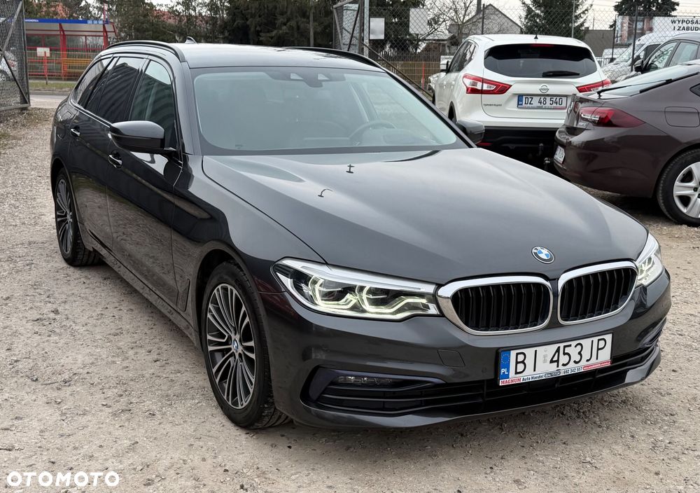 BMW Seria 5 520d M Sport Edition - 27
