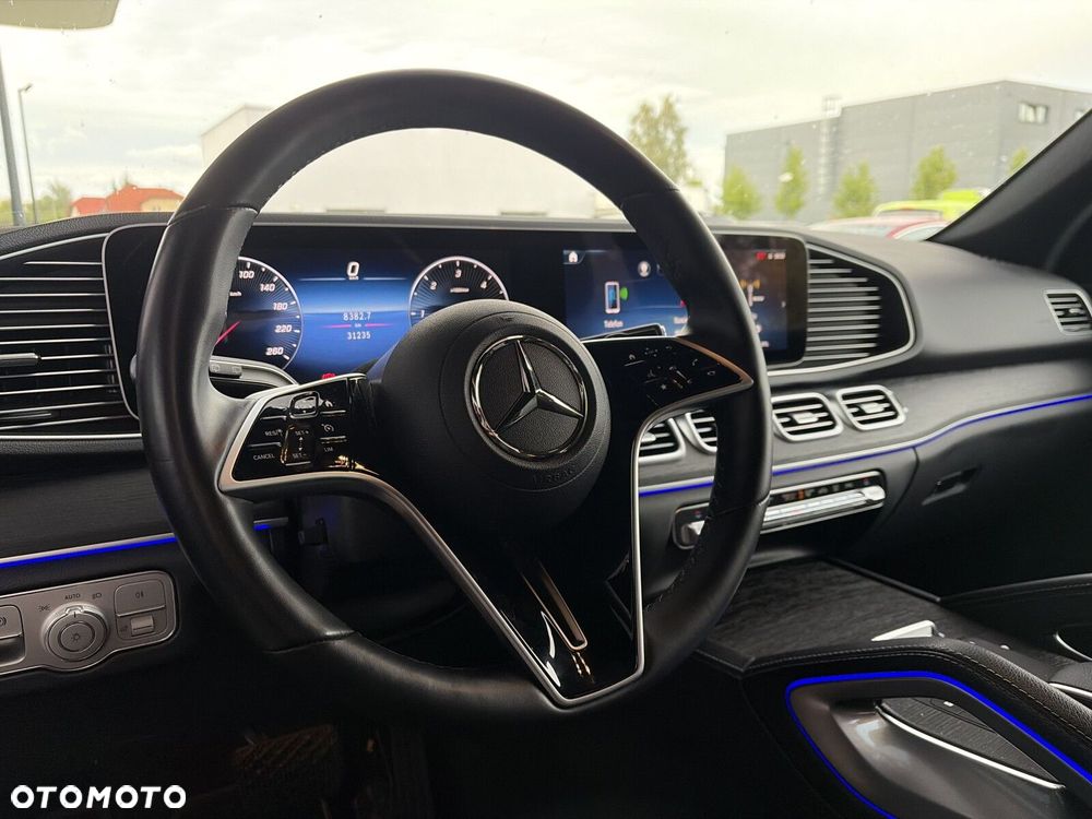 Mercedes-Benz GLE - 11