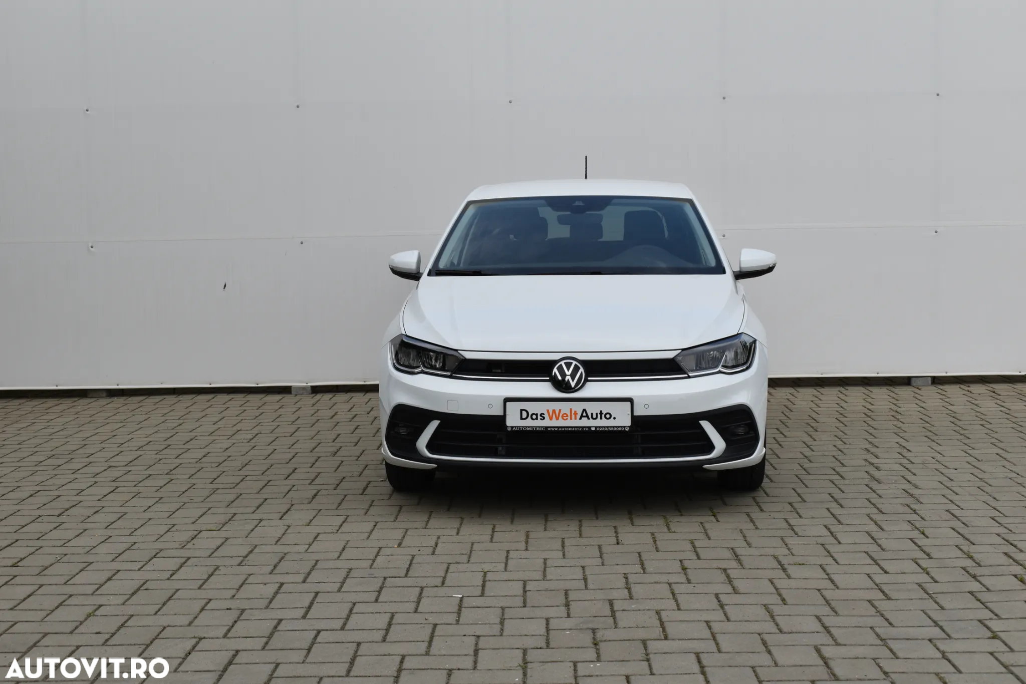 Volkswagen Polo 1.0 TSI DSG Life - 2
