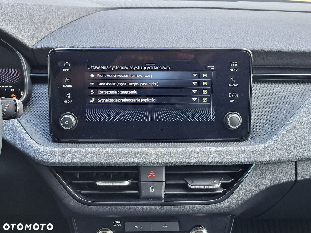 Skoda Scala 1.0 TSI Selection - 25