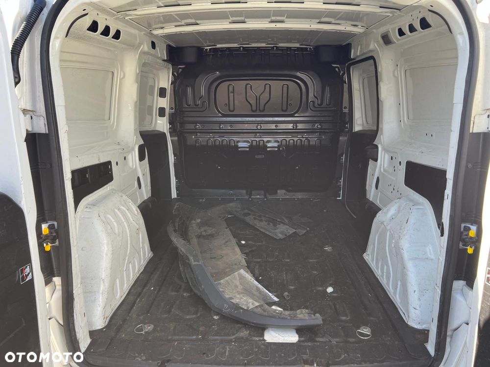 Fiat DOBLO - 14