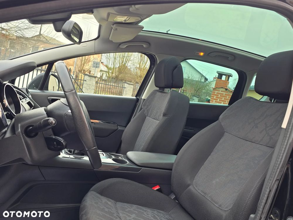 Peugeot 3008 1.6 Allure - 26