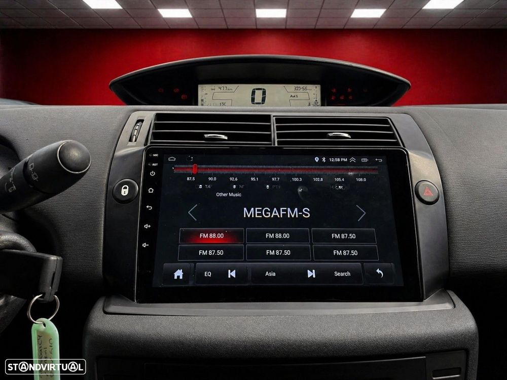 Citroën C4 1.4 16V SX - 11