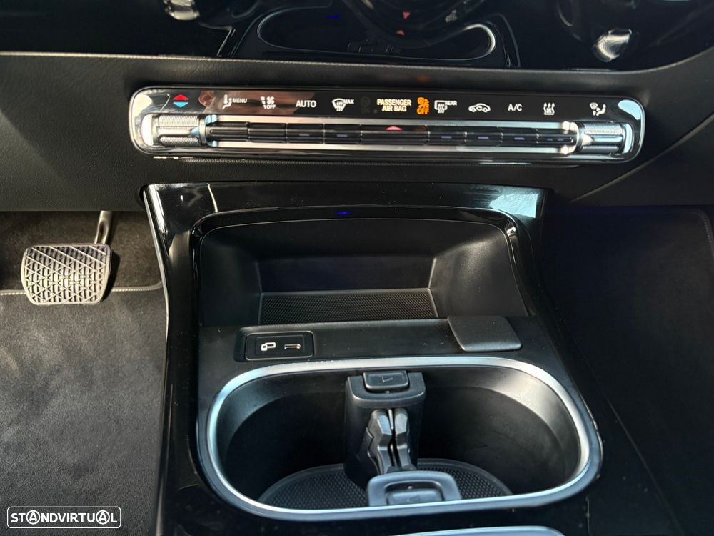 Mercedes-Benz A 250 e Progressive - 30