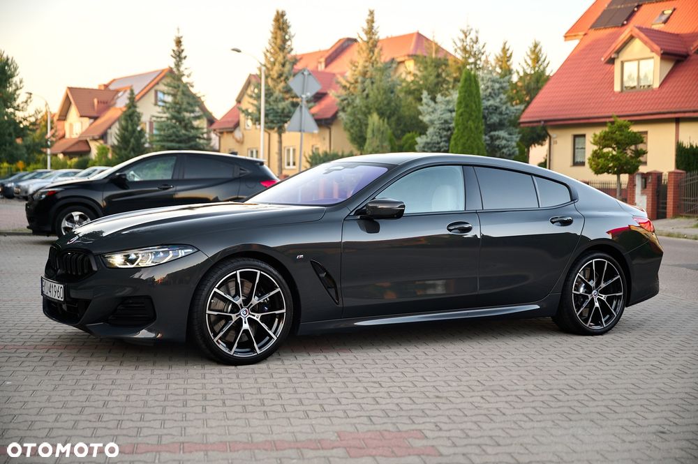 BMW Seria 8 - 8