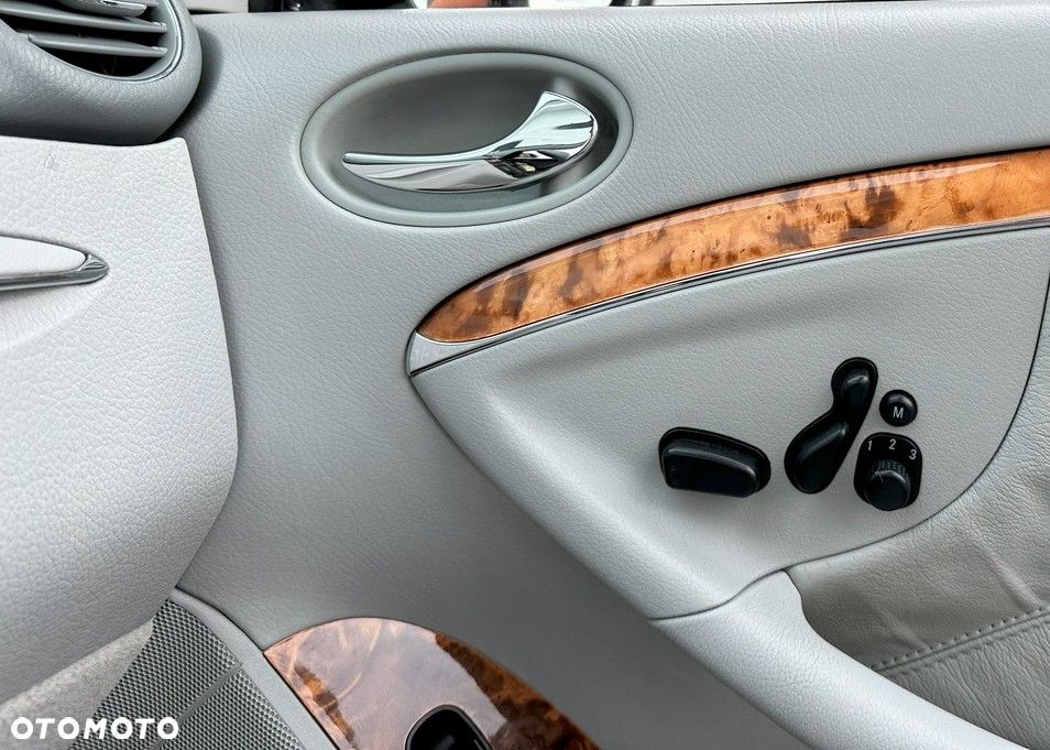 Mercedes-Benz CLK 500 7G-TRONIC Avantgarde - 11