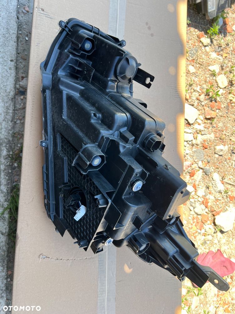 TOYOTA YARIS CROSS LAMPA REFLEKTOR FULL LED PRAWY NA MODUŁ SG 0D-314 - 7