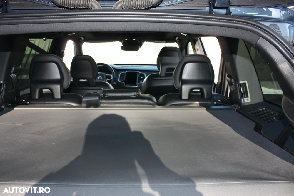 Volvo XC 90 - 17