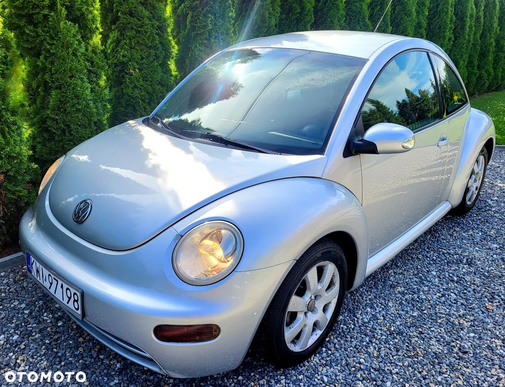 Volkswagen New Beetle - 4