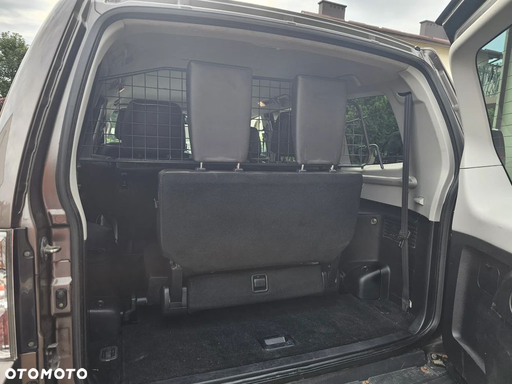Mitsubishi Pajero 3.2 DID Intense + - 8