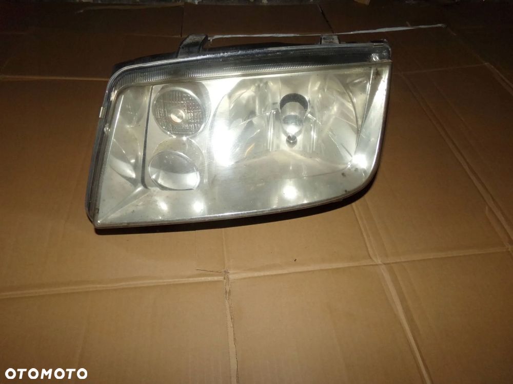 lampa lewa przód przednia vw bora - 2