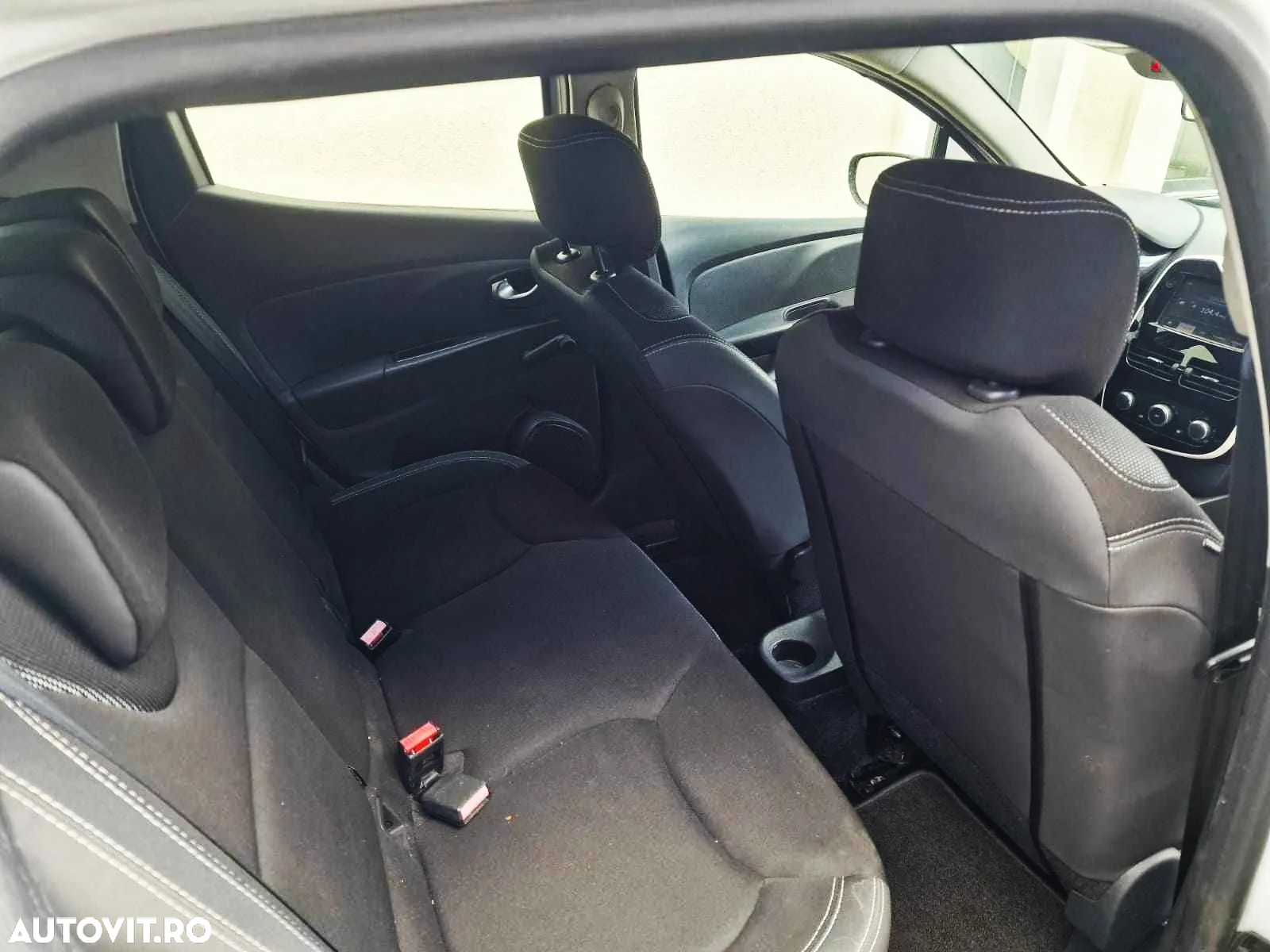 Renault Clio (Energy) dCi 90 Start & Stop INTENS - 9