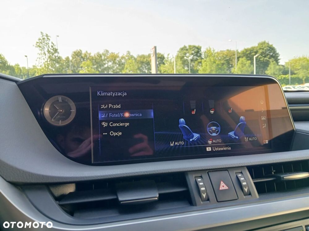 Lexus ES - 19