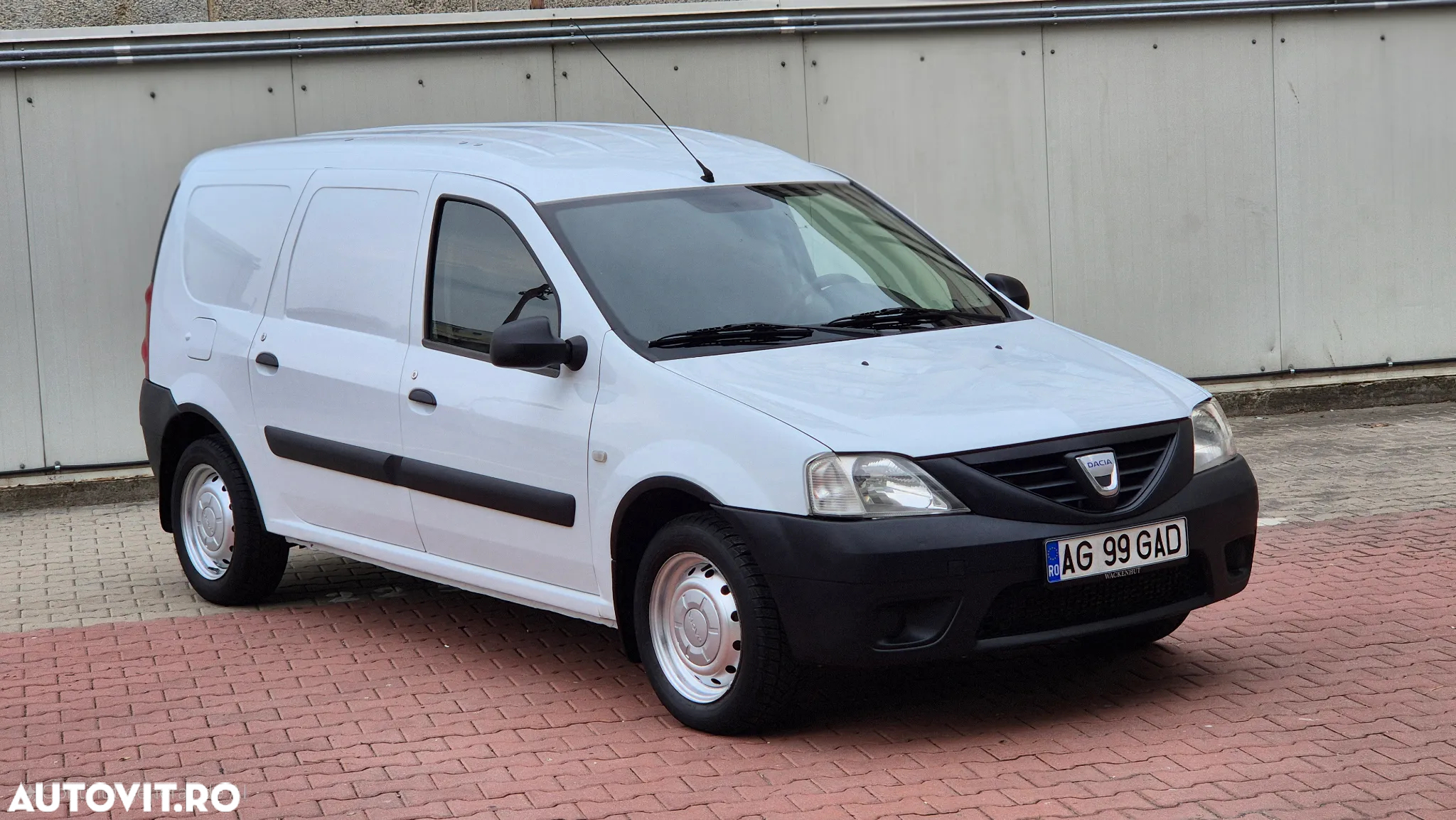 Dacia Logan Van - 3