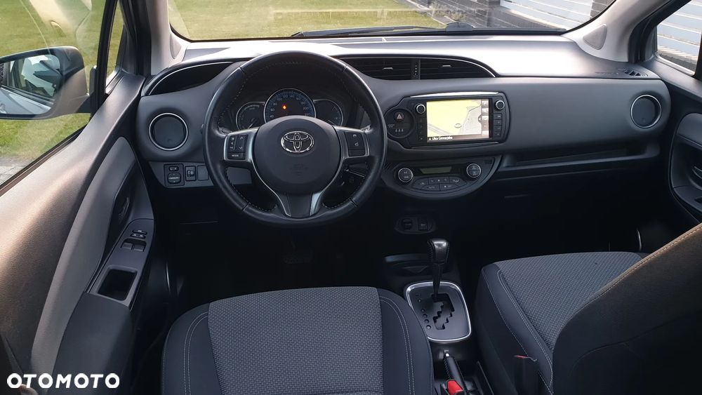 Toyota Yaris - 15
