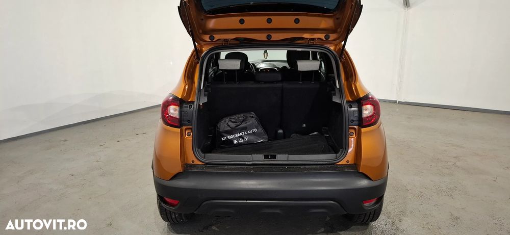 Renault Captur MHEV 140 Techno - 5