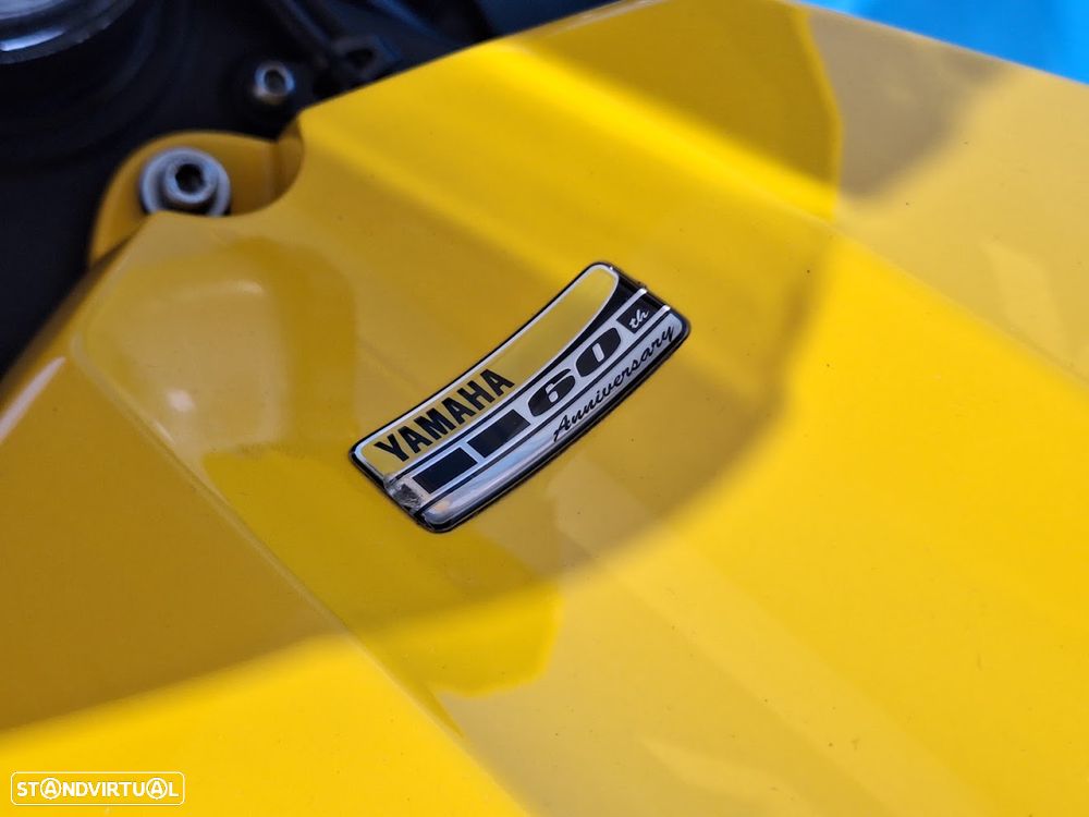 Yamaha YZF R1 60TH - 11